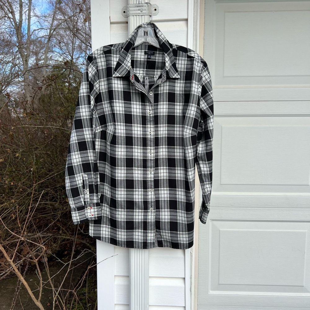 NWT (New With Tags On) Talbots Pretty Black Cream Woven Plaid Blouse